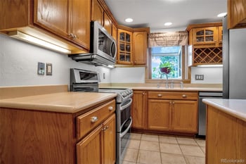 2497 S Victor St #A, Aurora, CO 80014