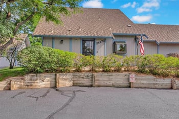 2497 S Victor St #A, Aurora, CO 80014