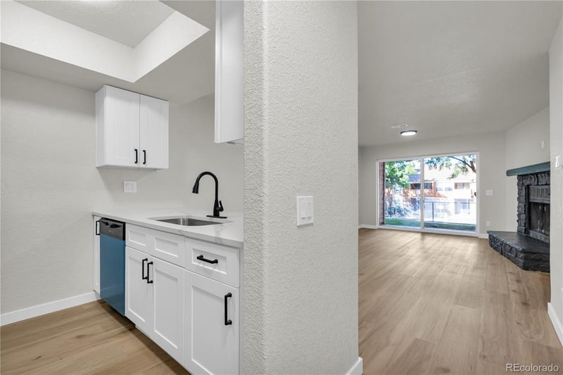 4271 S Salida Way #1, Aurora, CO 80013