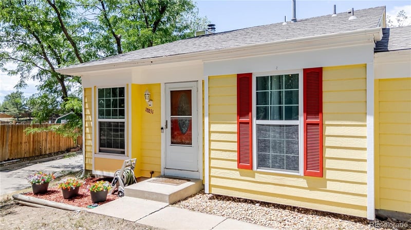 18851 E 22nd Dr, Aurora, CO 80011