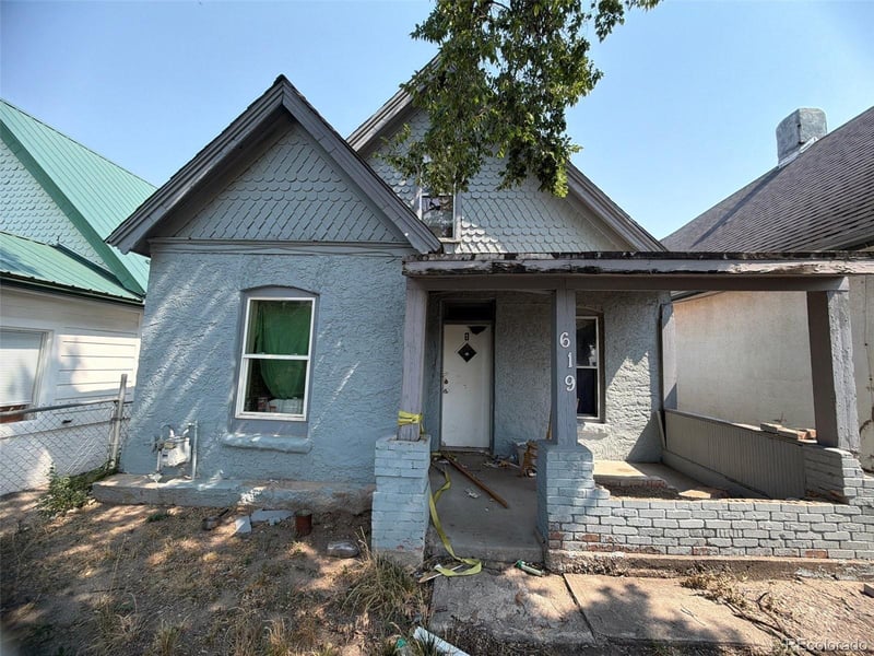 619 11th St, Pueblo, CO 81001