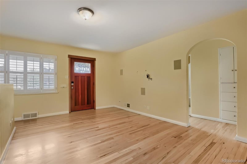 2635 Hudson St, Denver, CO 80207