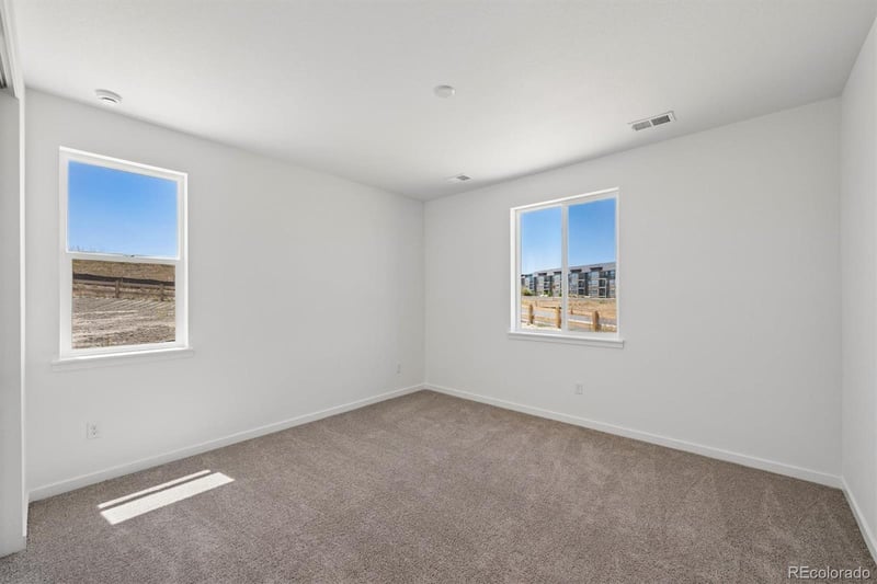 5781 S De Gaulle Ct Pl, Aurora, CO 80016