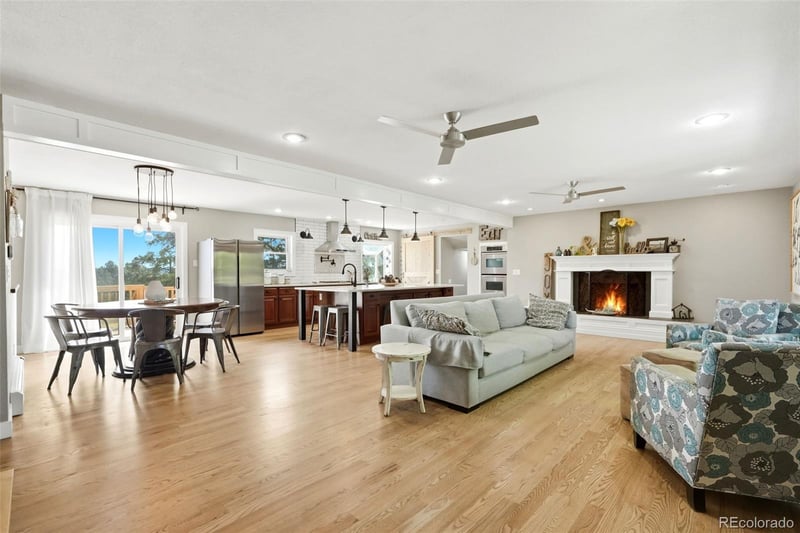 2355 Pinto Trl, Elizabeth, CO 80107