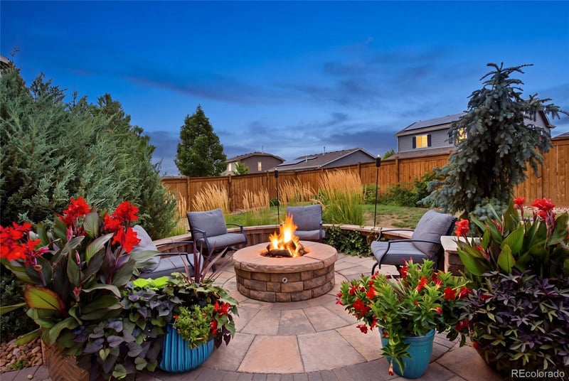 25647 E Maple Ave, Aurora, CO 80018
