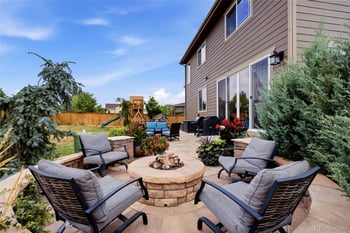 25647 E Maple Ave, Aurora, CO 80018