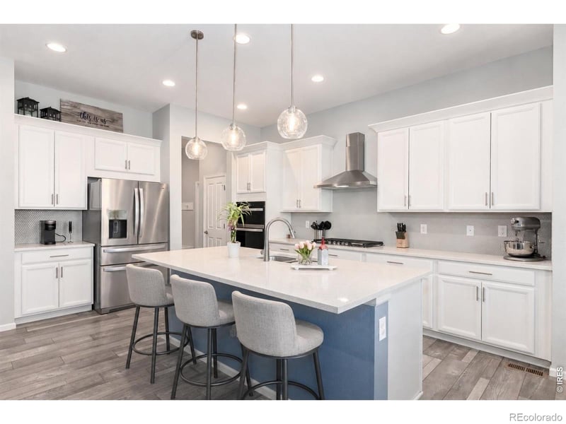 6807 Riverwood Way, Aurora, CO 80016