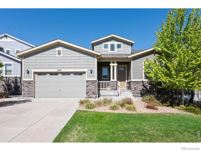 6807 Riverwood Way, Aurora, CO 80016