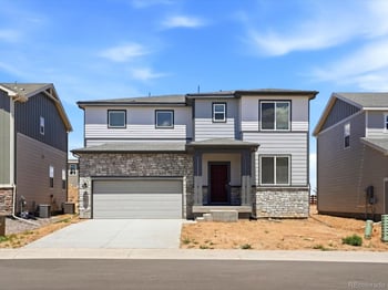 4621 Sunsplash Way, Johnstown, CO 80534