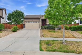 200 S Langdale Ct, Aurora, CO 80018