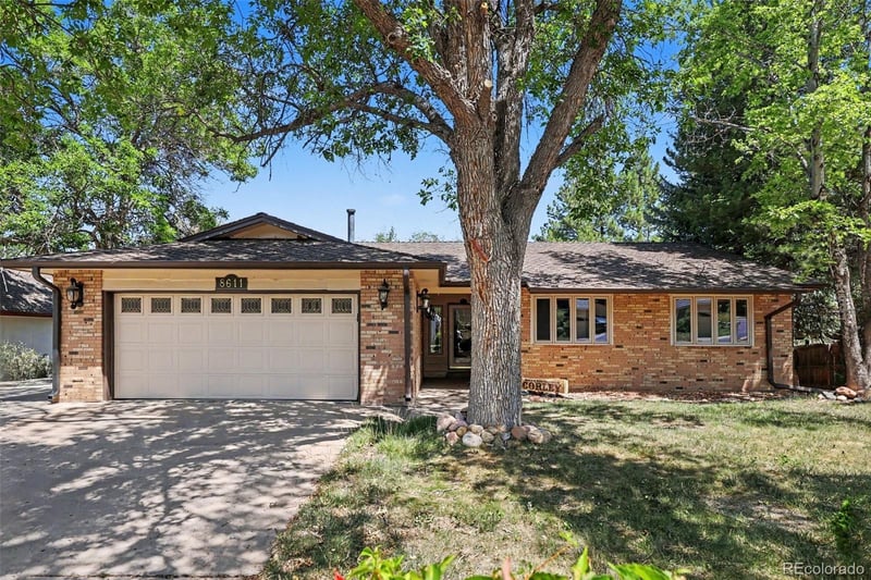 8611 W 71st Cir, Arvada, CO 80004