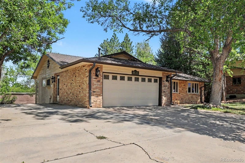 8611 71st Cir, Arvada, CO 80004