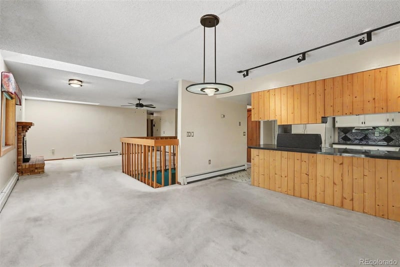 8611 71st Cir, Arvada, CO 80004