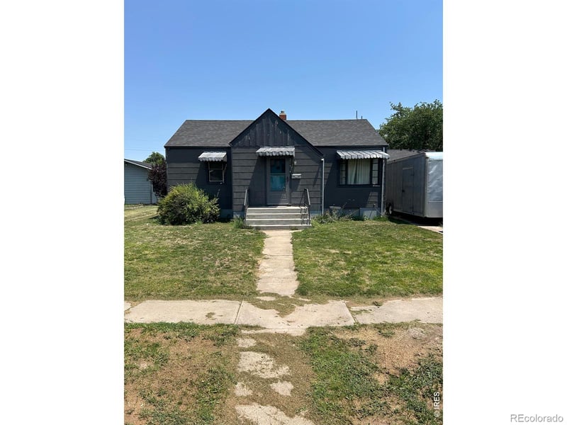 219 Phelan Ave, Holyoke, CO 80734