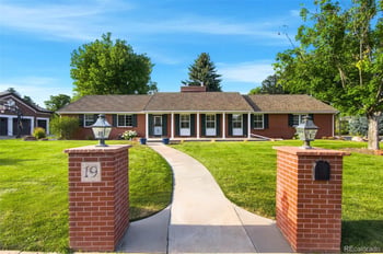 19 Niblick Ln, Littleton, CO 80123
