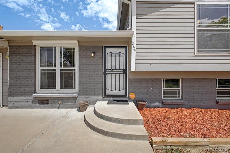 2723 96th Way, Denver, CO 80229