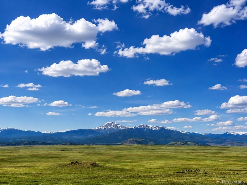 200 Cedar Ln, Hartsel, CO 80449