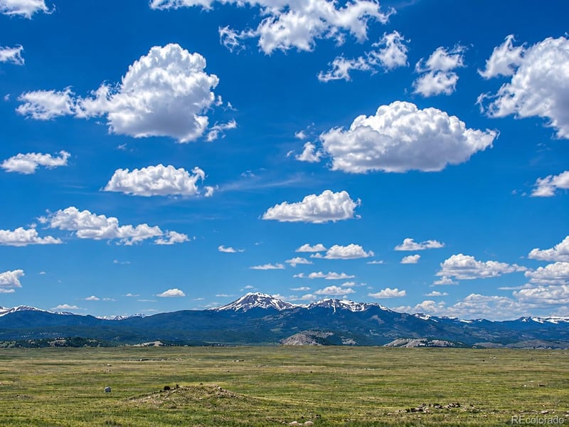 200 Cedar Ln, Hartsel, CO 80449