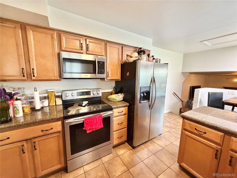 13027 Colorado Ave, Aurora, CO 80012