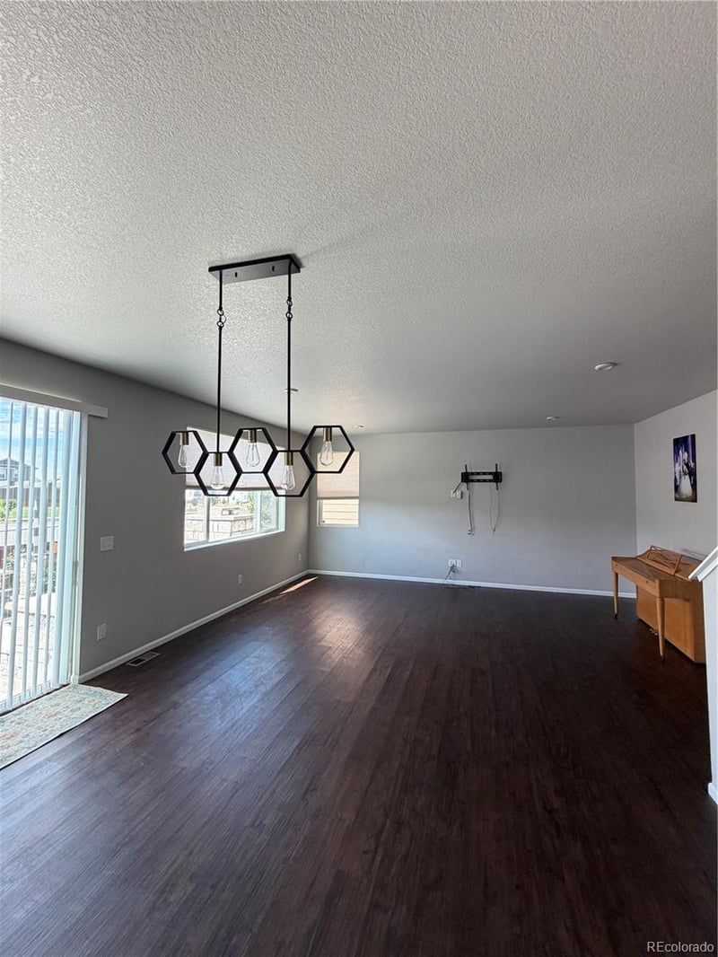 21250 Princeton Pl, Aurora, CO 80013