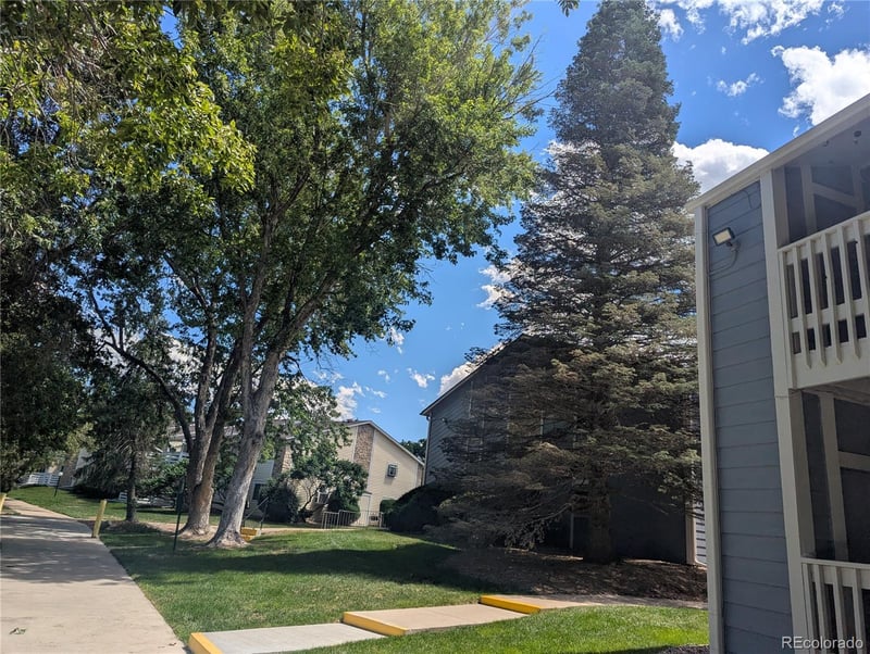 8335 Fairmount Dr #3-203, Denver, CO 80247