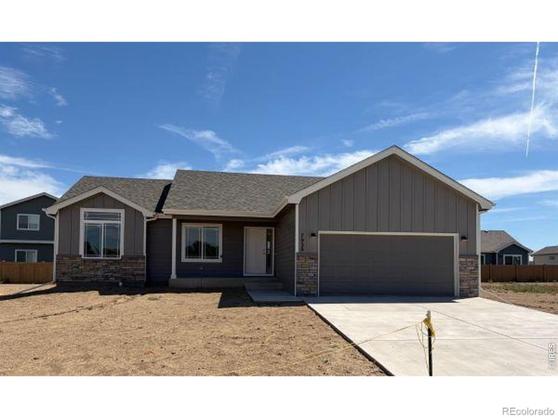 7020 Gateway Crossing St, Wellington, CO 80549