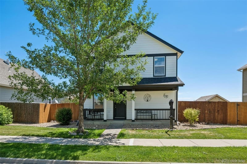 3046 Rose Hill St, Strasburg, CO 80136