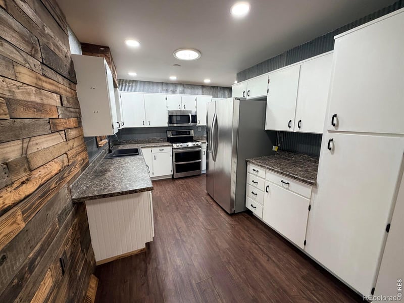 2822 12th St, Greeley, CO 80634
