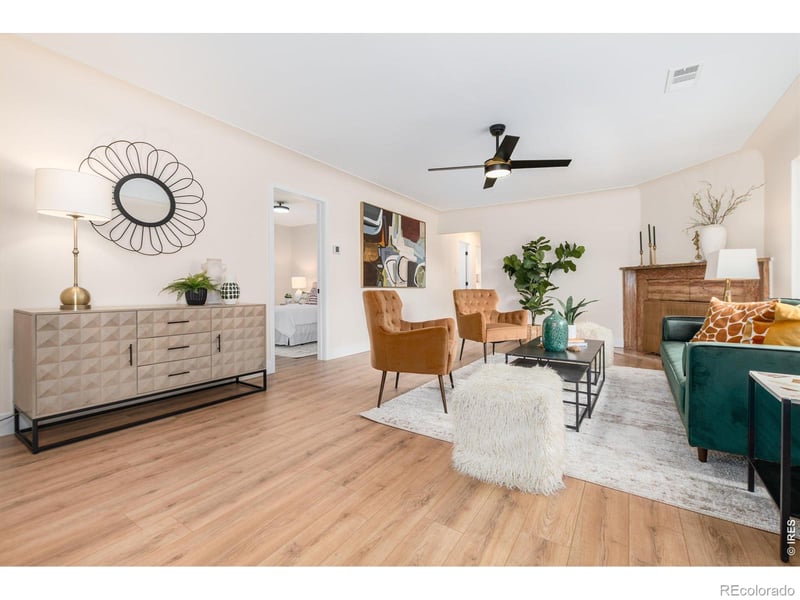 2015 Monaco , Denver, CO 80207
