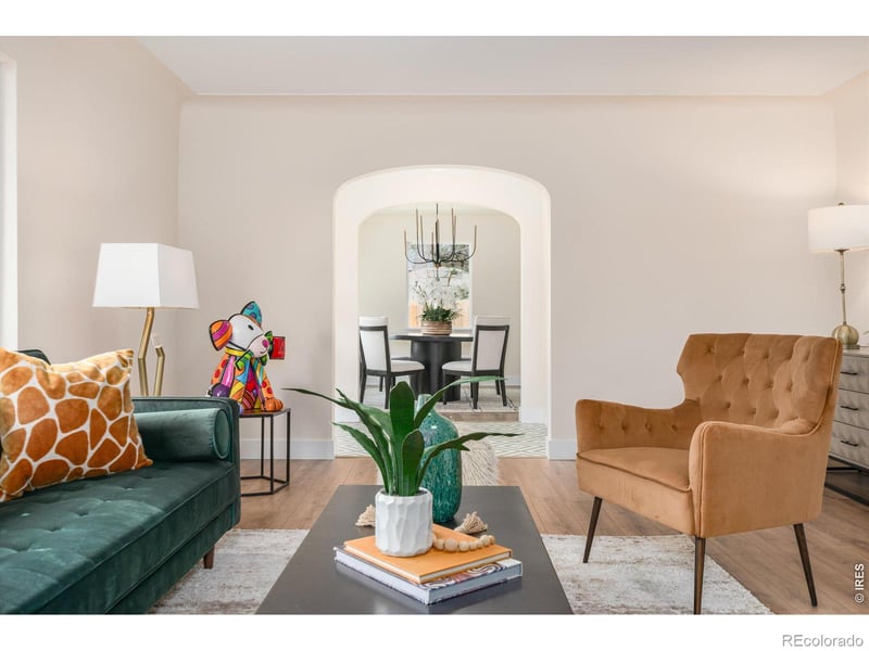 2015 Monaco , Denver, CO 80207