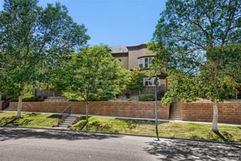609 W Burgundy St #B, Highlands Ranch, CO 80129