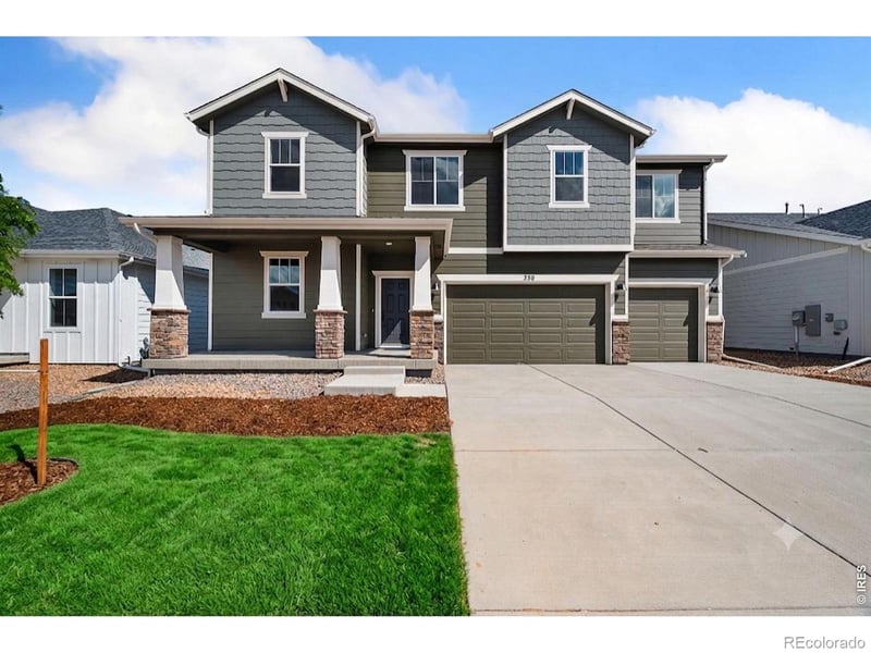 330 Rustic Barn Ln, Berthoud, CO 80513