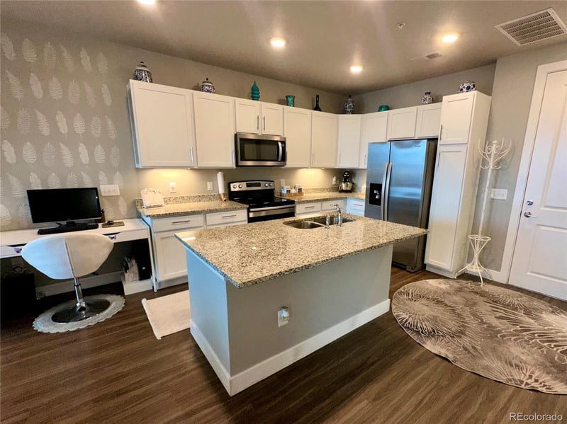 14331 Tennessee Ave #305, Aurora, CO 80012