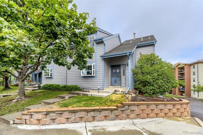 2405 Worchester Ct #B, Aurora, CO 80014