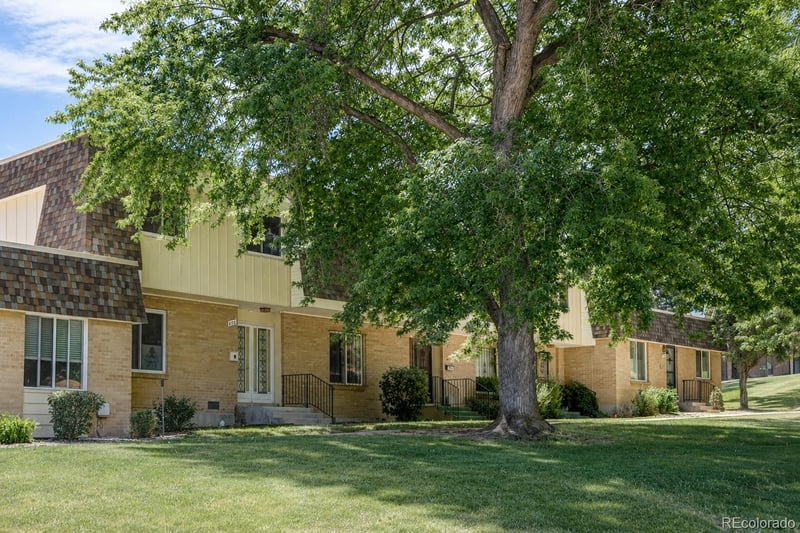 815 Youngfield Ct, Denver, CO 80228