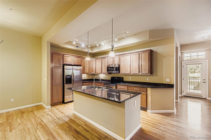 7865 Vallagio Ln #C-206, Englewood, CO 80112