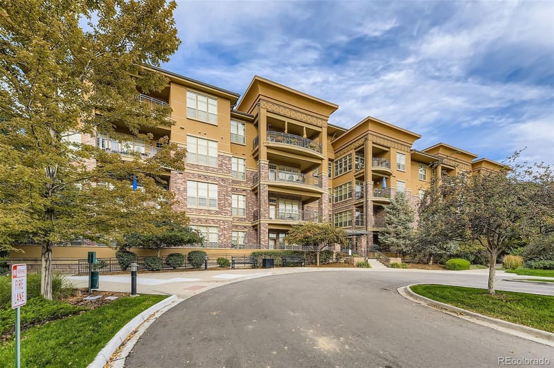7865 Vallagio Ln #C-206, Englewood, CO 80112