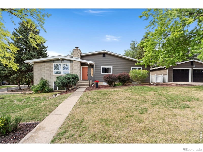1118 Ridgelawn Dr, Fort Collins, CO 80521