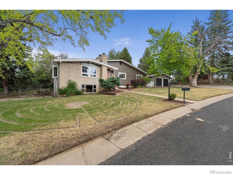1118 Ridgelawn Dr, Fort Collins, CO 80521