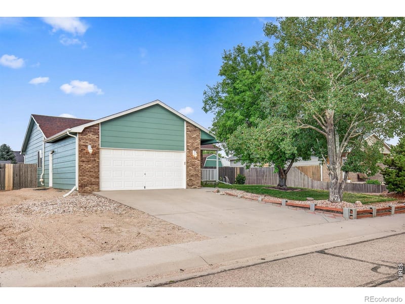 408 Suzann St, Wiggins, CO 80654