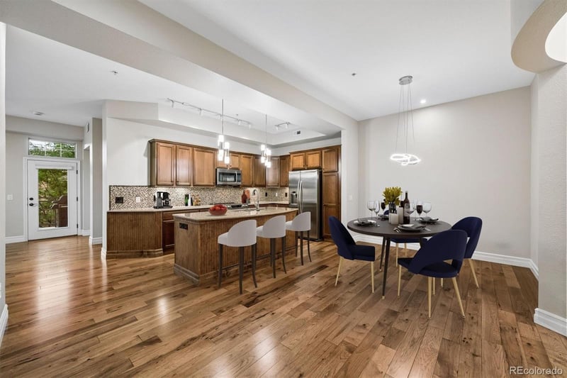 7820 Inverness Blvd #206, Englewood, CO 80112