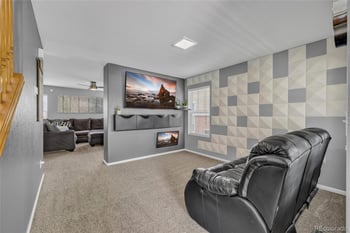 24265 E Wagon Trail Ave, Aurora, CO 80016