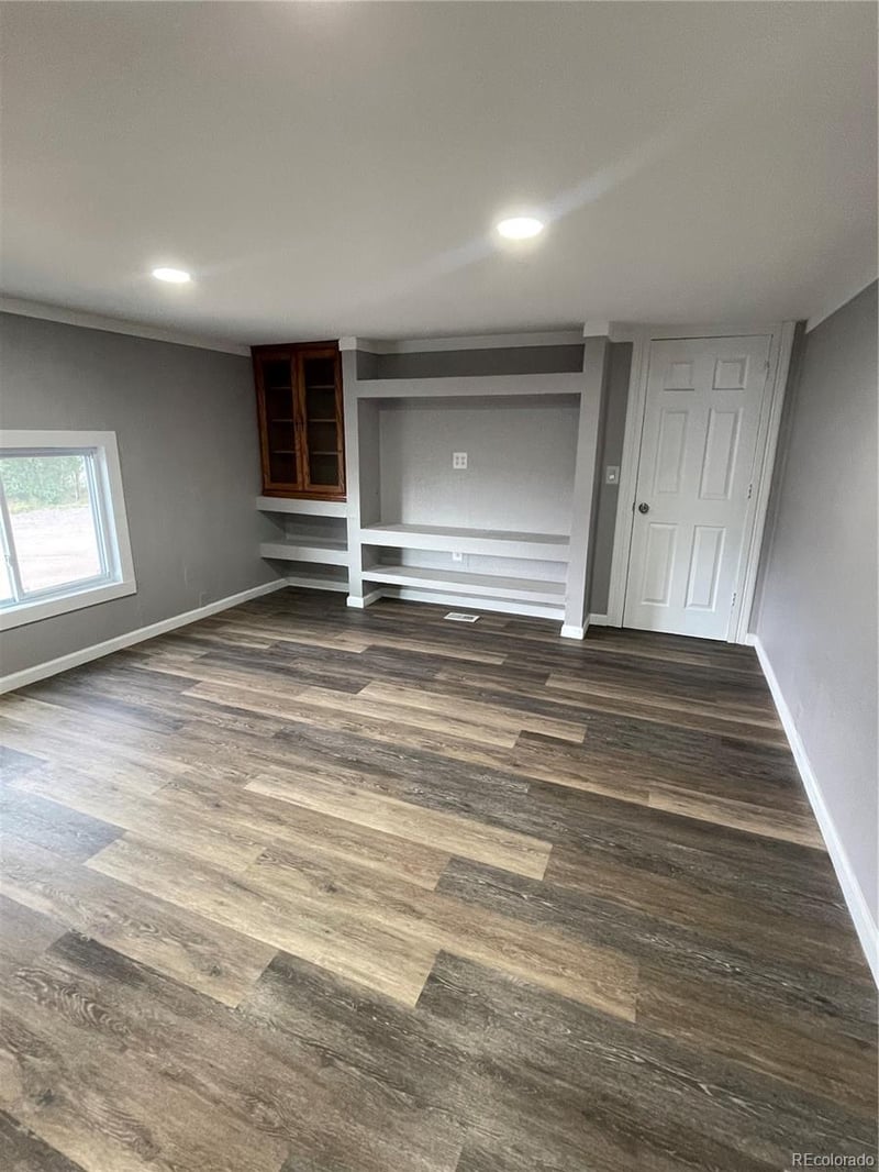 702 Highway 105 , Palmer Lake, CO 80133