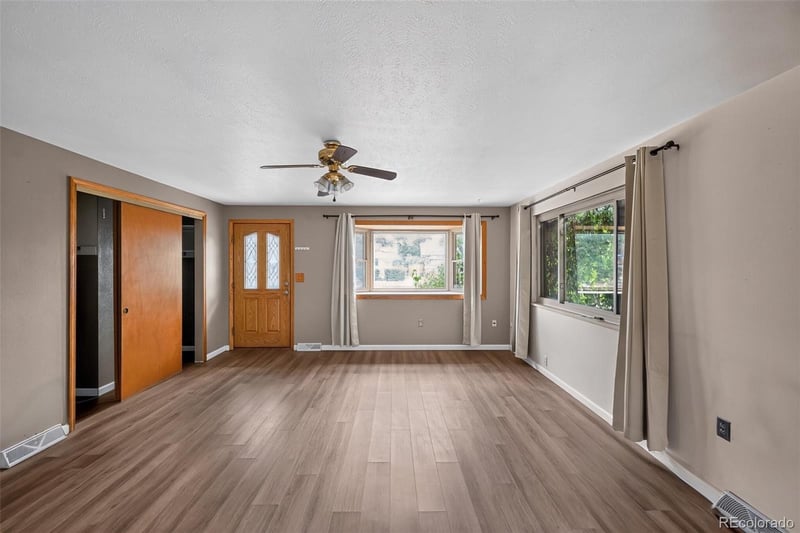 1593 Brighton Dr, Brighton, CO 80601