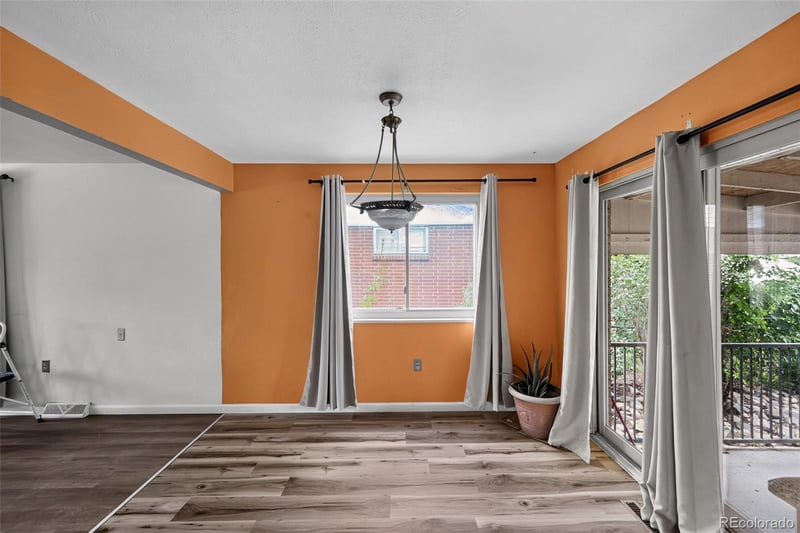 1593 Brighton Dr, Brighton, CO 80601