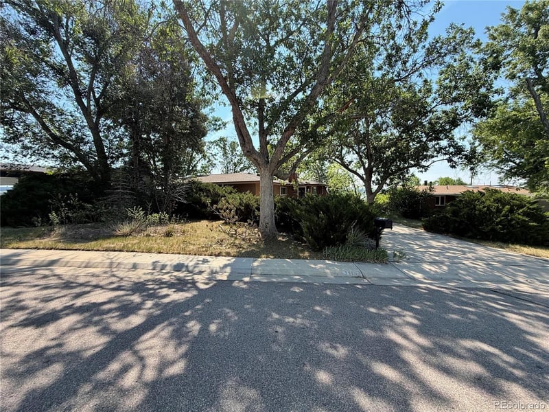 7770 Sheridan Ct, Littleton, CO 80128