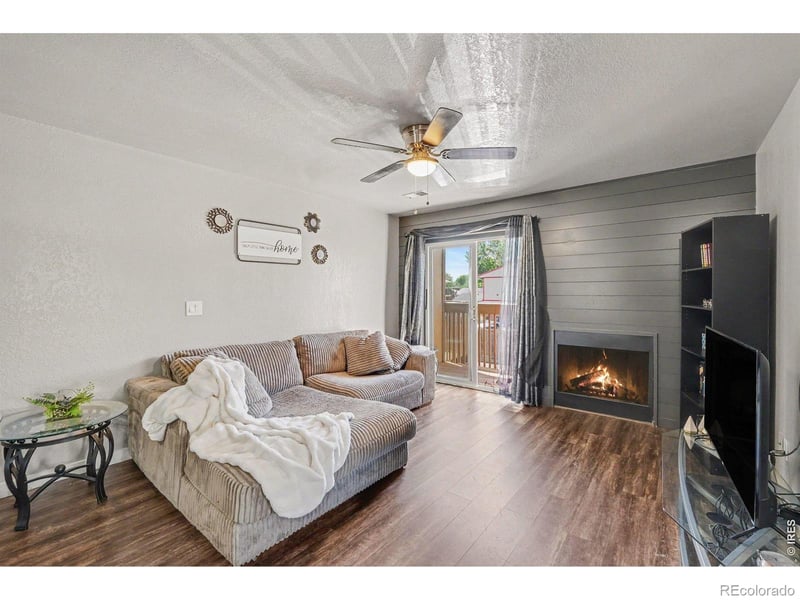 225 E 8th Ave #F11, Longmont, CO 80504