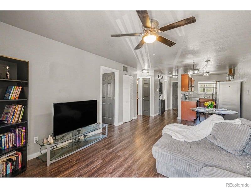225 E 8th Ave #F11, Longmont, CO 80504