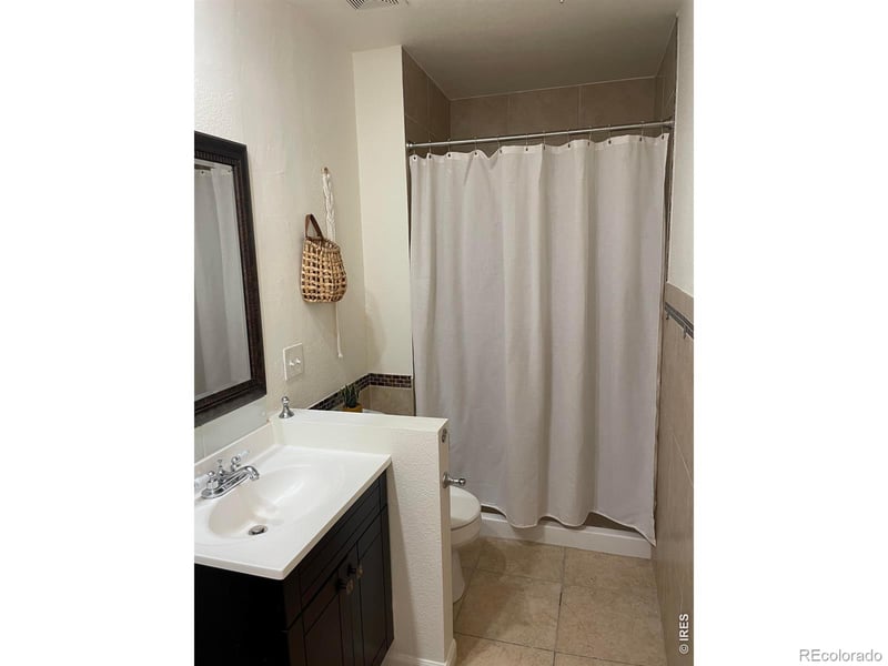 4201 Ireland St, Denver, CO 80249