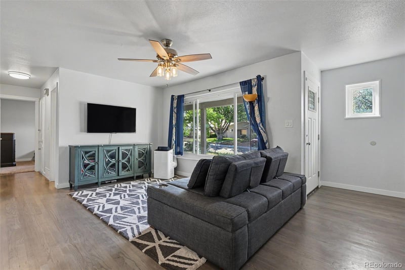 152 Rose Dr, Colorado Springs, CO 80911